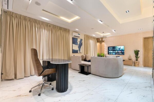 Luxury 2 bedroom apartment